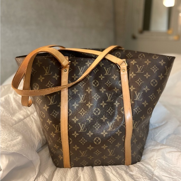 LOUIS VUITTON ☆ Vintage Monogram ☆ Sac Shopping Bag ☆ OFFERS WELCOMED ☆ RARE - Picture 3 of 16
